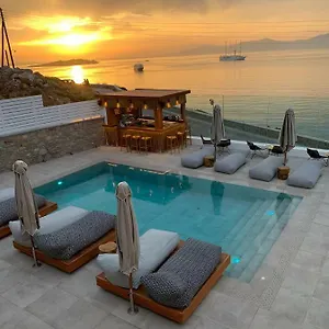 4* Hotel Apiro Mykonos